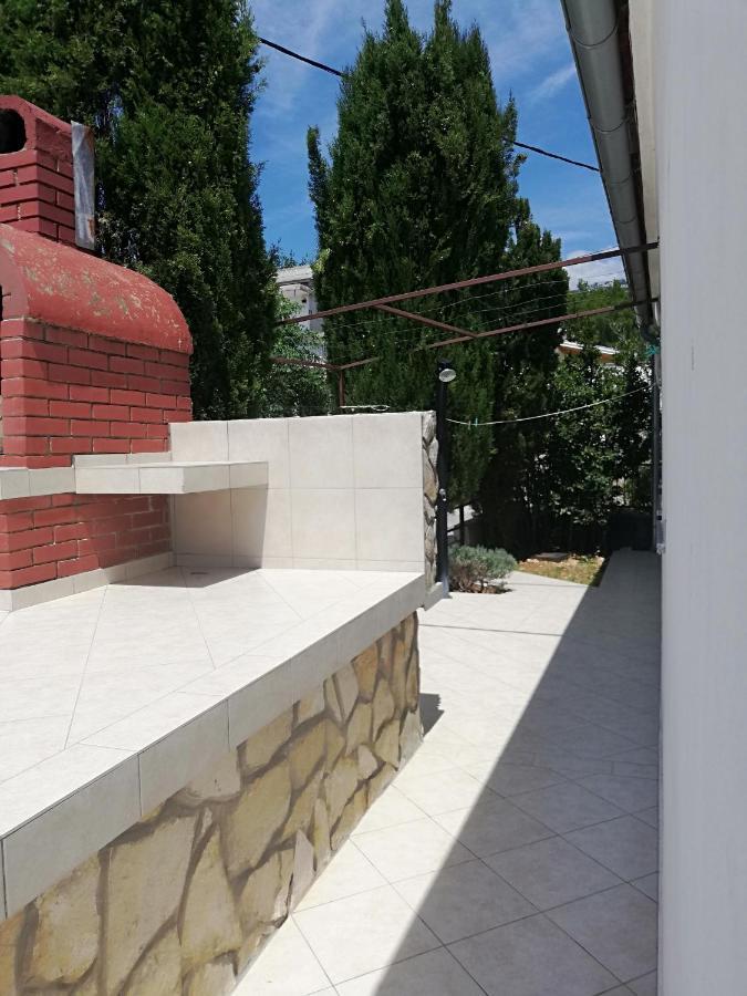 Emil Apartment Jasenice  Exterior photo